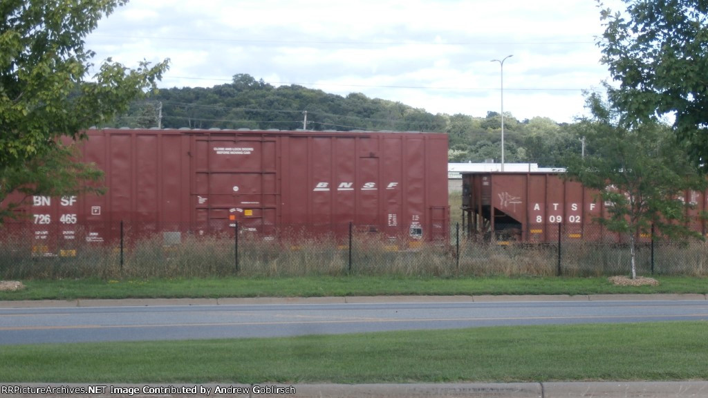 ATSF 80902 + BNSF 726465